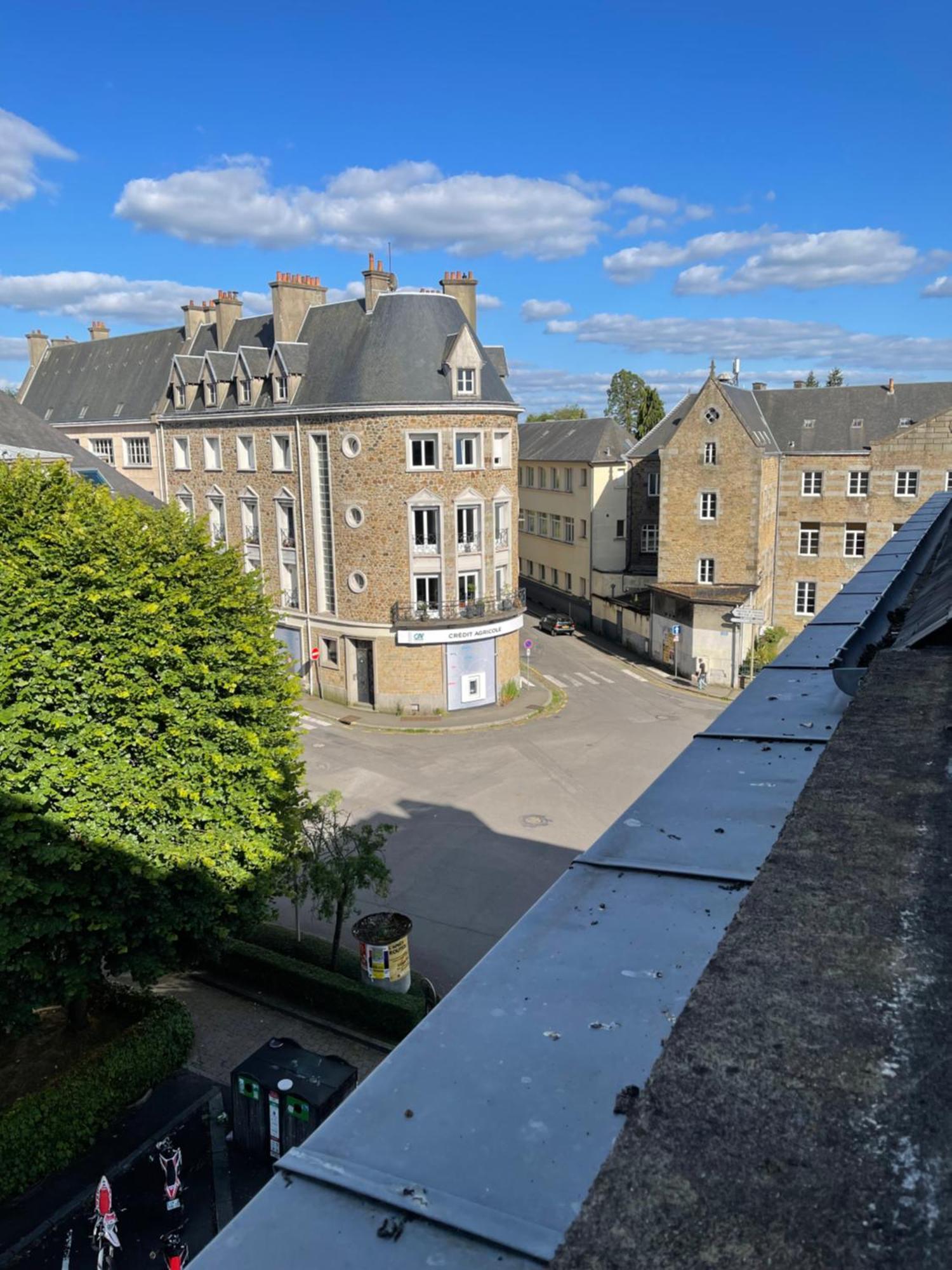 Appartement Renove Tout Equipe, Centre Ville, Proche De La Gare Et Commerce Flers  Eksteriør bilde
