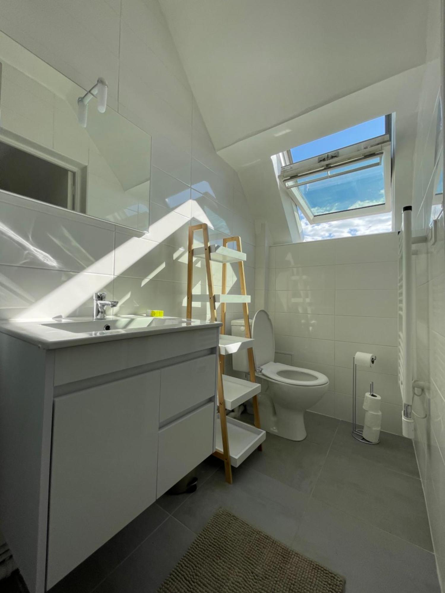 Appartement Renove Tout Equipe, Centre Ville, Proche De La Gare Et Commerce Flers  Eksteriør bilde
